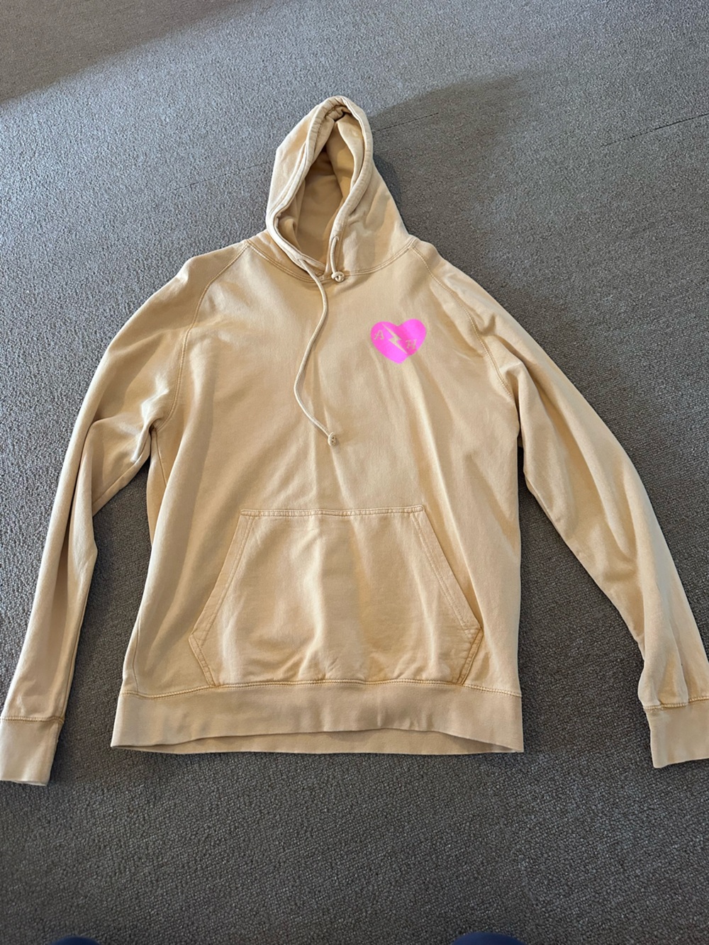 Ascot + Hart Women's Beige Hoodie Sweatshirt with Pink Heart Graphic